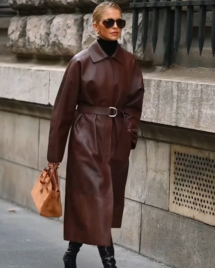 C'è un solo colore da indossare questo autunno, ed è il burgundy 1 C'è un solo colore da indossare questo autunno, ed è il burgundy
