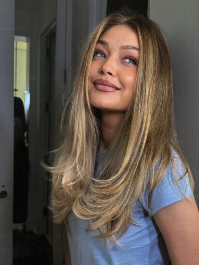 Le "Love Layers" di Gigi Hadid sono il nuovo hair trend da conoscere