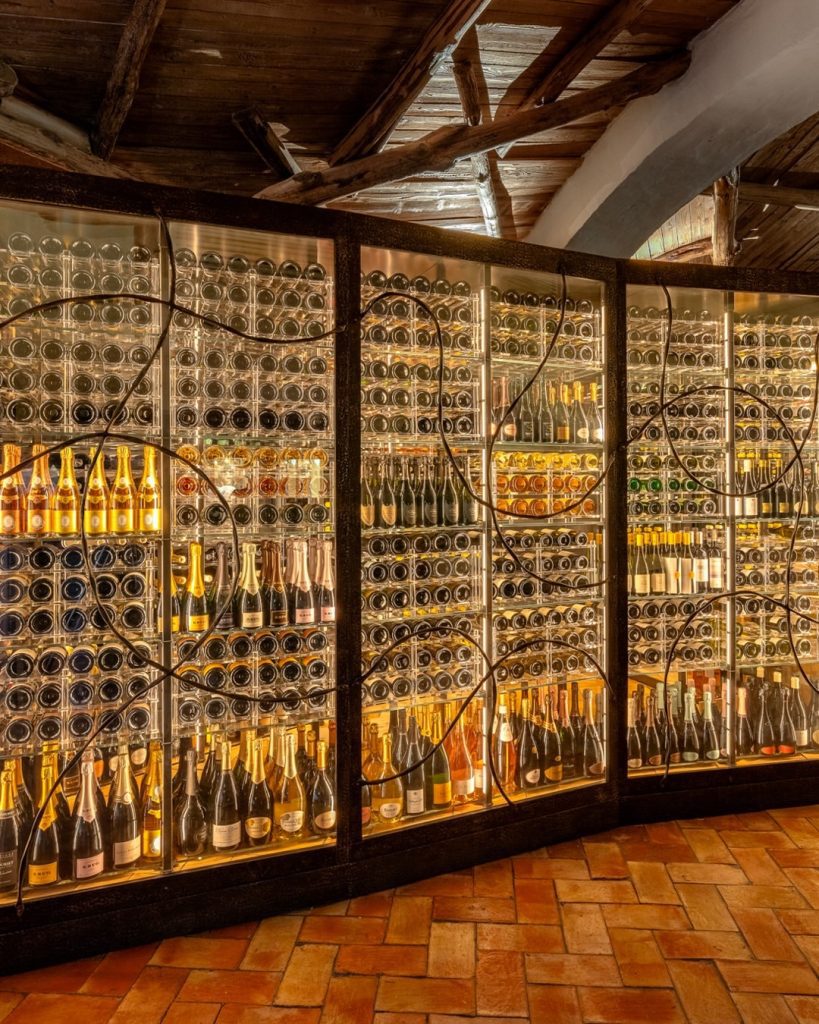 Langosteria arriva a Porto Cervo e firma uno degli indirizzi più desiderati dell'estate 3 Langosteria arriva a Porto Cervo e firma uno degli indirizzi più desiderati dell'estate