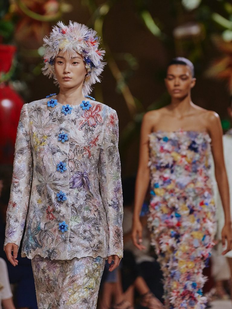 Chanel Haute Couture: il debutto di Matthieu Blazy tra poesia e modernità
