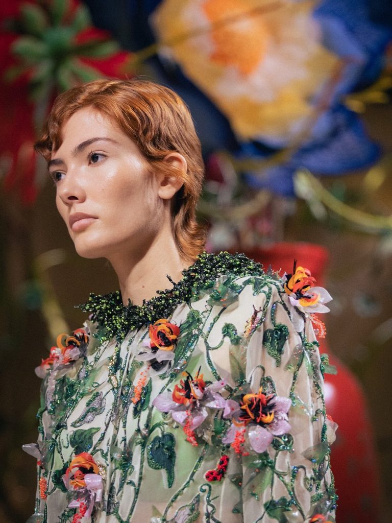 Chanel Haute Couture: il debutto di Matthieu Blazy tra poesia e modernità
