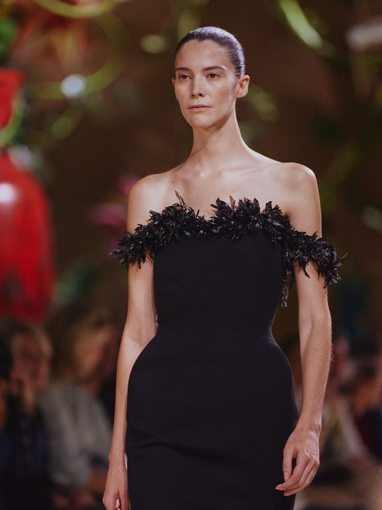Chanel Haute Couture: il debutto di Matthieu Blazy tra poesia e modernità
