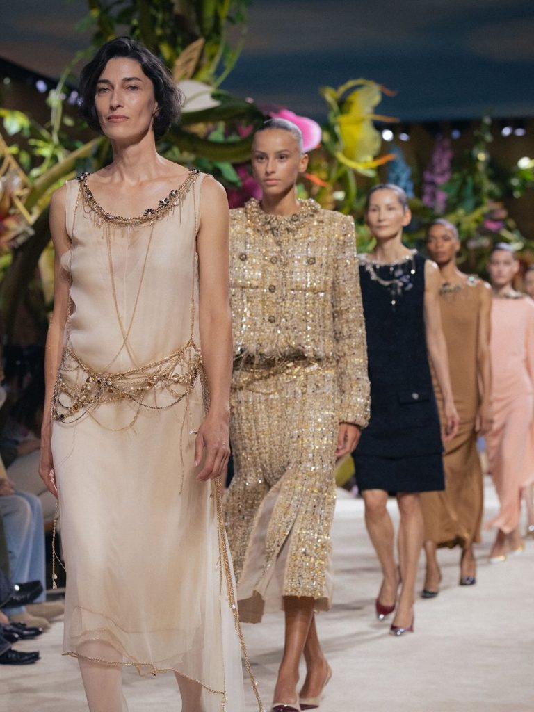 Chanel Haute Couture: il debutto di Matthieu Blazy tra poesia e modernità