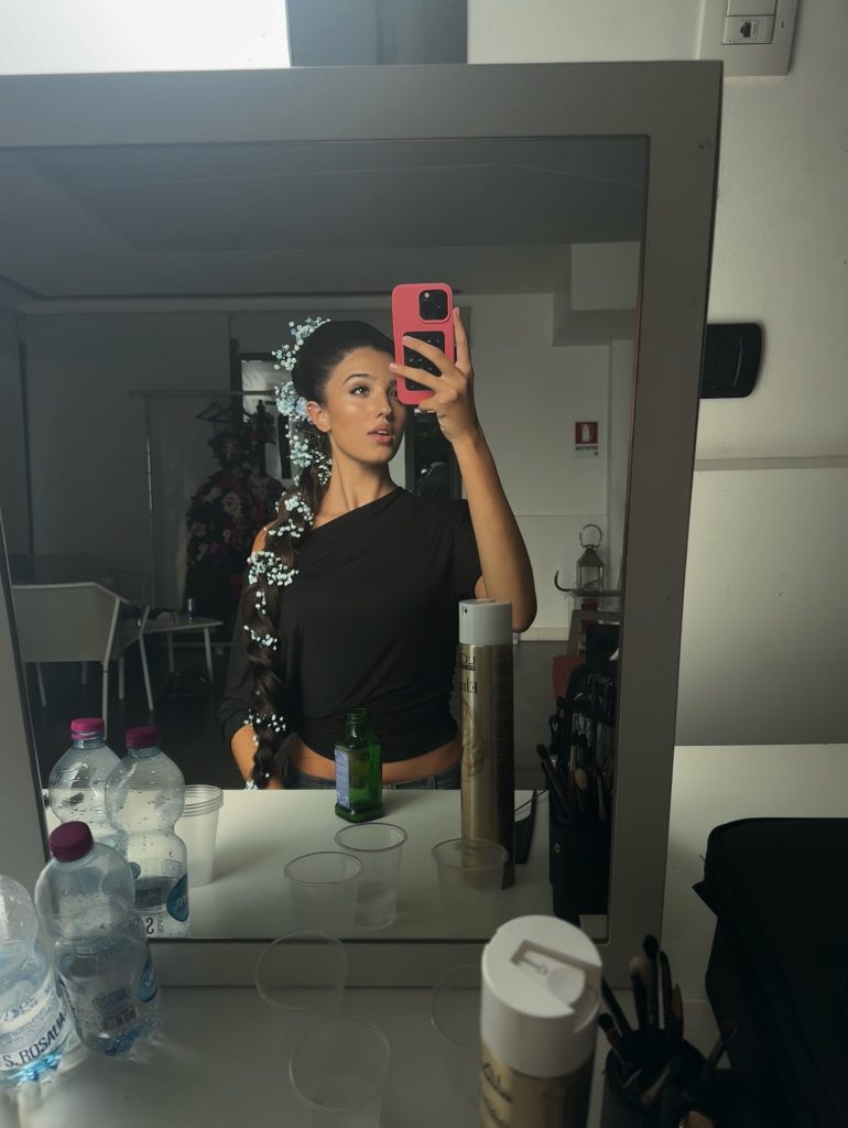 Léonie Cassel inaugura l'Alta Moda di Dolce & Gabbana in Sicilia 1 Léonie Cassel inaugura l'Alta Moda di Dolce & Gabbana in Sicilia