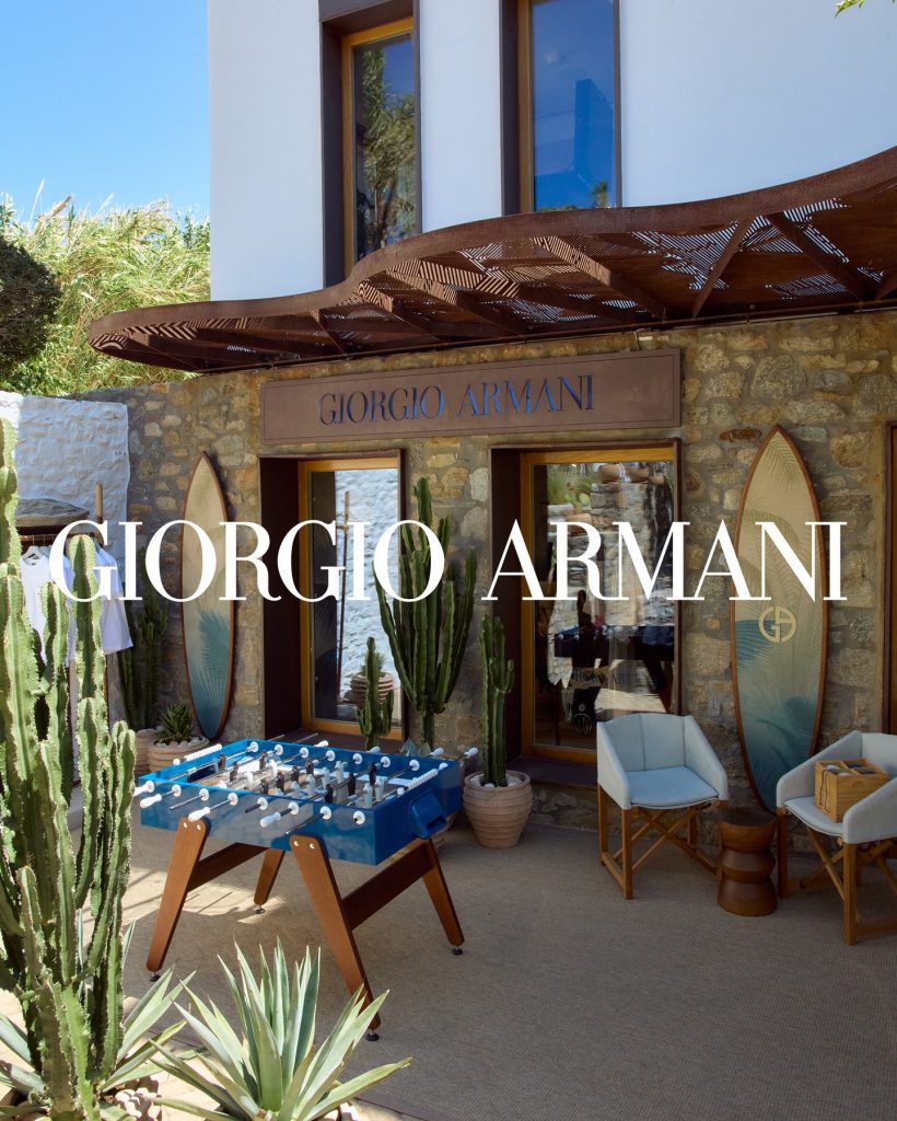 Il nuovo store Giorgio Armani a Mykonos è il nuovo indirizzo del lusso estivo