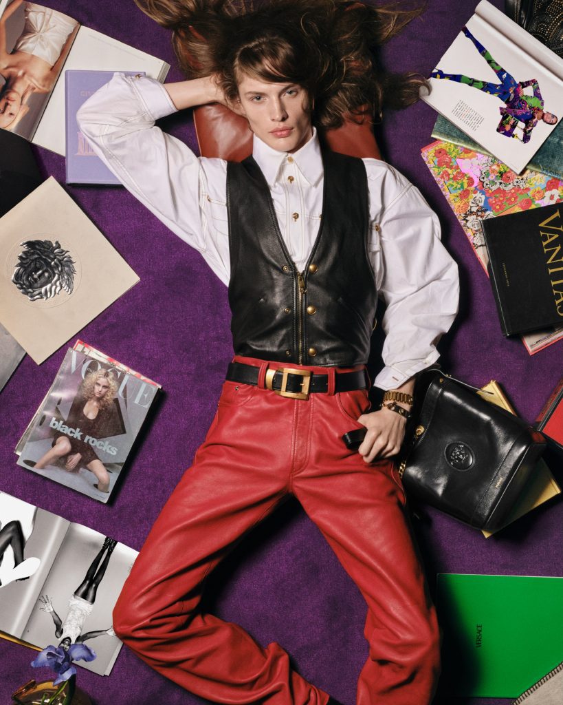 Versace Obsessed: il nuovo capitolo della maison è un manifesto di stile 1 Versace Obsessed: il nuovo capitolo della maison è un manifesto di stile