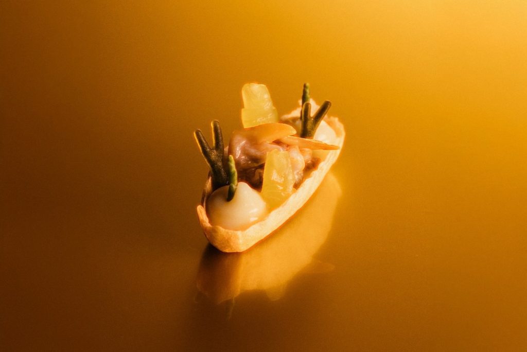 Sublimotion a Ibiza: il ristorante dove la cena diventa uno spettacolo da vivere 1 Sublimotion a Ibiza: il ristorante dove la cena diventa uno spettacolo da vivere
