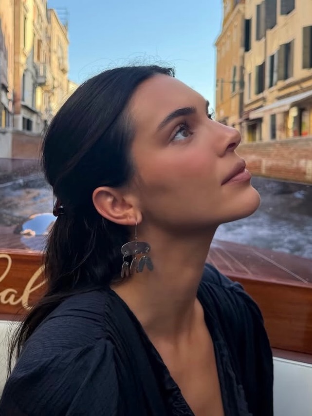 Kendall Jenner, la top model riscrive il glamour sul red carpet