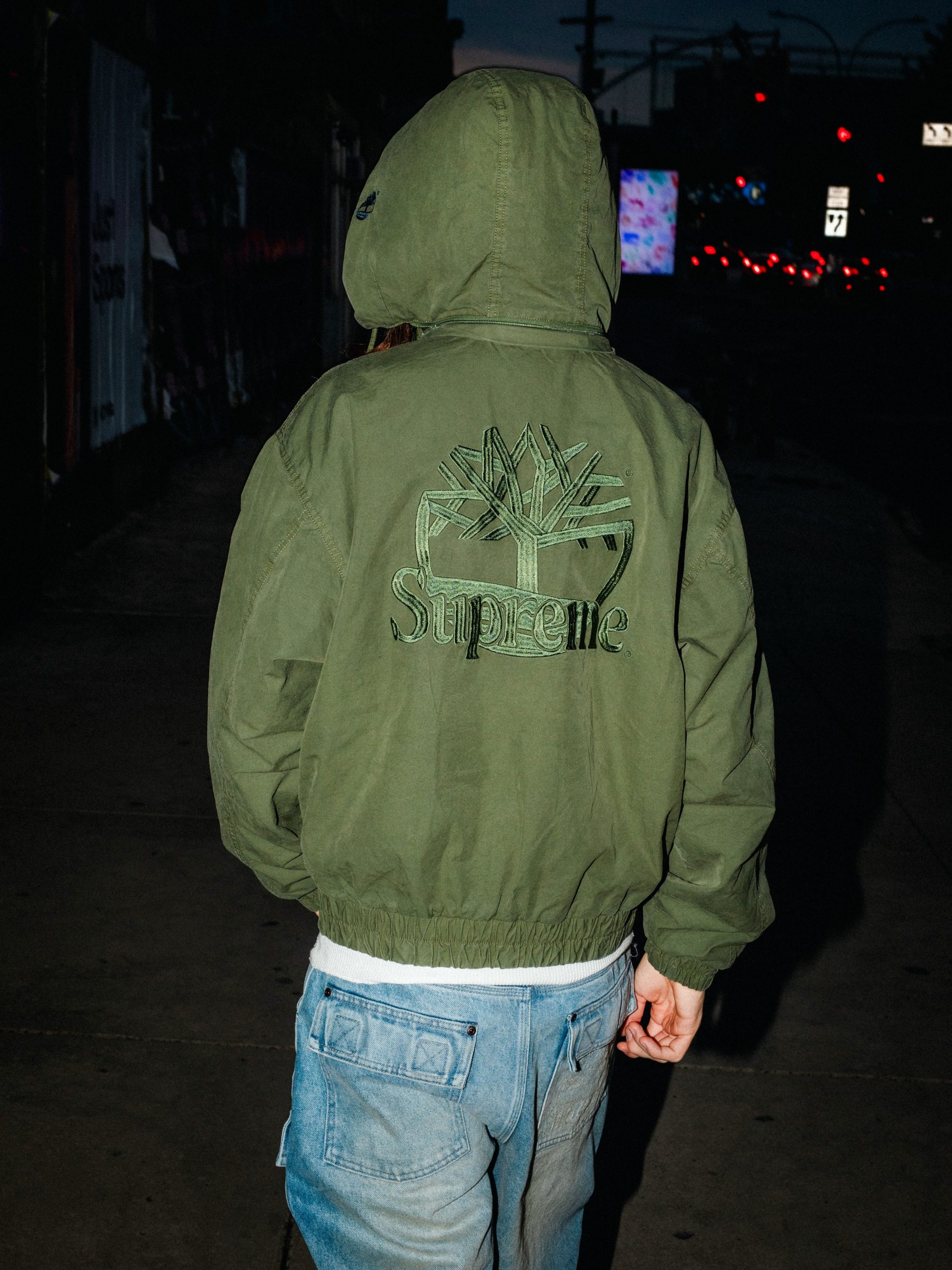 Supreme X Timberland: la nuova collaborazione Fall 2026 tra workwear e streetwear 2 Supreme X Timberland: la nuova collaborazione Fall 2026 tra workwear e streetwear