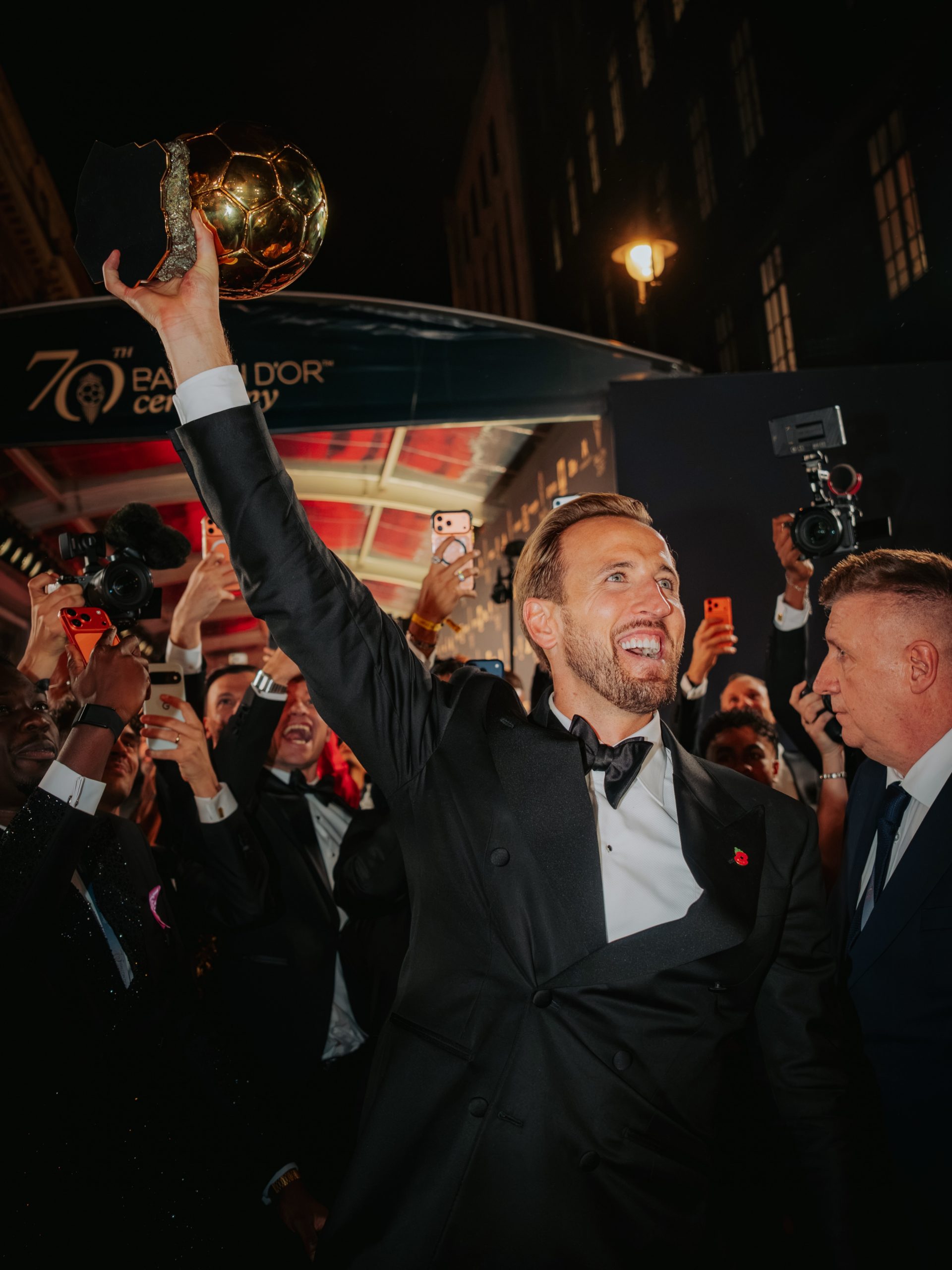 Harry Kane, il Pallone d’Oro e una dedica d’amore che viene dal cuore